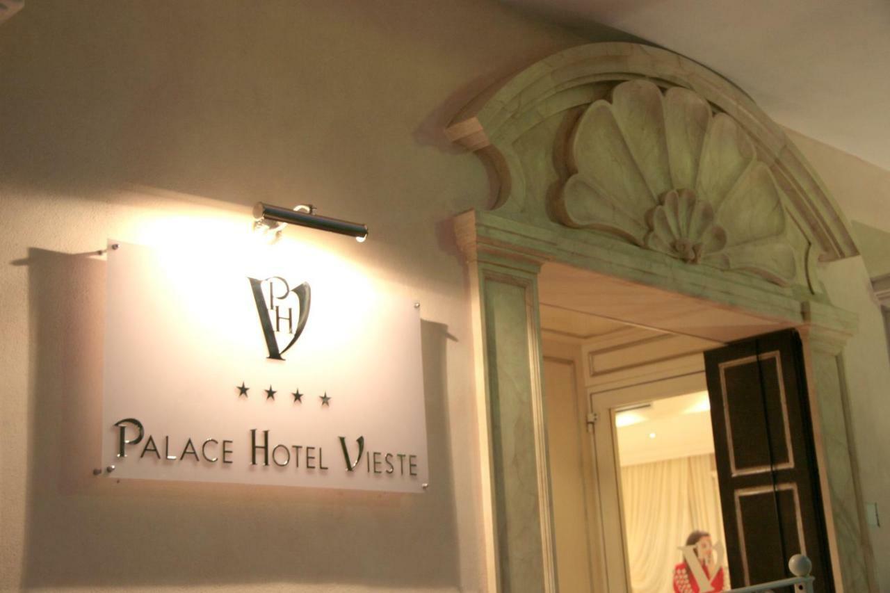 Palace Hotel ヴィエステ エクステリア 写真